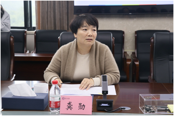 专家对我校大学生思想道德素质提升工程项目进行验收-长沙学院新闻网